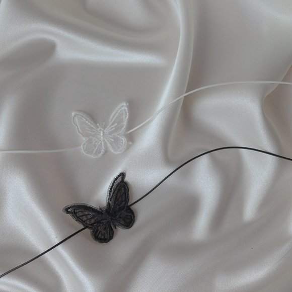 Black or White Butterfly Choker Necklace - Picture 7 of 14